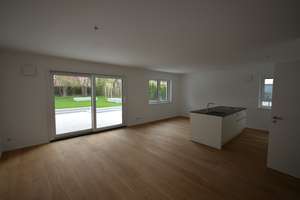 Hochwertige 5 Zimmer Erdgeschosswohnung mit großer Terrasse und Privatgarten zu vermieten – Würmtalstraße 89, 81375 Großhadern, München – Vorschaubild 5
