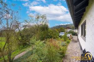 SOFORT FREI: Großzügiger Bungalow mit Einliegerwohnung, weitläufigem Grundstück und einmaligem Blick – Die vollständige Adresse der Immobilie erhältst du vom Anbieter., 84079 Bruckberg – Vorschaubild 31