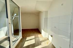 Tolle Wohnung mit EBK , Dachterrasse in guter Lage auf der  Elbinsel – Werner-Heisenberg-Straße 25, 39106 Alte Neustadt, Magdeburg – Vorschaubild 8