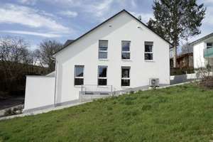 Feldrandlage! Erstbezug nahe Uniklinik: Modernes Wohnen in ruhiger Lage von Würzburg – Steinlein 42, 97078 Versbach, Würzburg – Vorschaubild 3