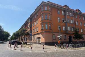 Sprengelkiez: 2 Z-Wohnung mit Balkon Rohdiamant wartet  auf neue Ideen