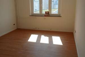 Schöne 3-Zimmer-Wohnung in Augsburg – Schaezlerstraße 15, 86150 Bahnhofs-, Bismarckviertel, Augsburg – Vorschaubild 5