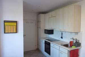 Kompaktes Apartment voll möbliert, Stauraum im Spitzboden – Höhenstraße 70, 40227 Oberbilk, Düsseldorf – Vorschaubild 2