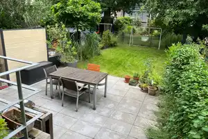 Bonn-Lessenich, großzügig geschnittenes Stadthaus in ruhiger Lage zu vermieten – Ferdinand-Porsche-Straße 24 a, 53123 Bonn – Vorschaubild 15