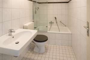 Gepflegte 2-Zimmer Wohnung mit EBK! – Barmer Straße 51, 42103 Elberfeld, Wuppertal – Vorschaubild 3