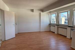 Modernisiertes Penthouse am Wehrhahn!  – Die vollständige Adresse der Immobilie erhältst du vom Anbieter., 40211 Stadtmitte, Düsseldorf – Vorschaubild 4