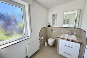 Modernisiertes Reihenmittelhaus in beliebter Lage in Leverkusen Schlebusch – Die vollständige Adresse der Immobilie erhältst du vom Anbieter., 51375 Schlebusch, Leverkusen – Vorschaubild 12