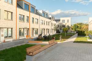 Bezugsfertiges Neubau-Reihenmittelhaus | 125,18 m² mit angelegtem Garten Nähe Mittellandkanal – Werner-Kraft-Straße 15, 30629 Misburg-Nord, Hannover – Vorschaubild 2