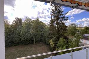 Rendite 3,10%! Vermietete 3 Zi. ETW mit 6 m² West-Loggia im Westen von Regensburg