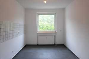 Moderne 2-Zimmer-Wohnung mit Balkon in Düsseldorf – Torfbruchstraße 71, 40625 Düsseldorf – Vorschaubild 14