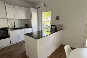 Haus im Haus in den Heinrich-Heine-Gärten mit Balkon, Terrasse, Garten und 2 TG-Stellplätzen – Die vollständige Adresse der Immobilie erhältst du vom Anbieter., 40549 Heerdt, Düsseldorf – Vorschaubild 7