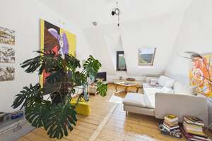Altbauwohnung mit Wärmepumpe und Terrasse in zentraler Lage zum Veredeln ! – Die vollständige Adresse der Immobilie erhältst du vom Anbieter., 65185 Mitte, Wiesbaden – Vorschaubild 4