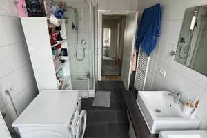 Schöne 3-Zimmer-Altbauwohnung mit Loggia, Balkon und Blick über Stuttgart West – Stuttgart – Vorschaubild 15