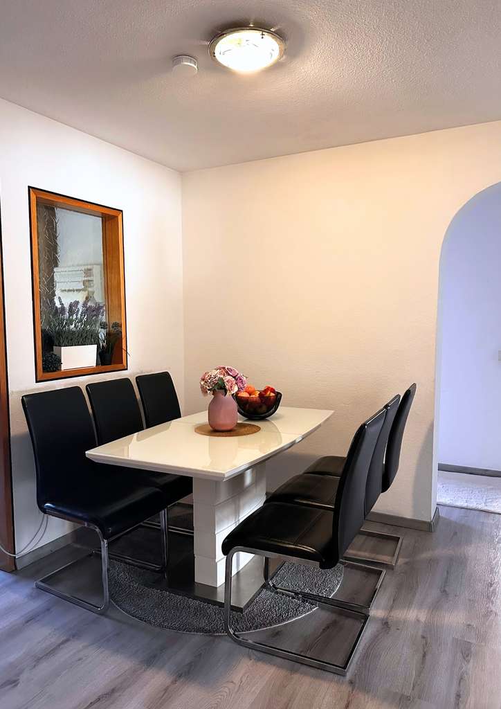 Immobilie in Benningen am Neckar - Attraktive 3-Zimmer-Wohnung in ruhiger Lage von Benningen am Neckar - Bild 2