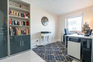 Modernes Townhouse mit beheiztem Vollkeller nur wenige Gehminuten von KiTa und Einkaufsmöglichkeiten – Die vollständige Adresse der Immobilie erhältst du vom Anbieter., 22844 Norderstedt – Vorschaubild 18