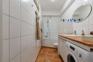 Schöne 3-Zimmer-Wohnung in beliebter Lage direkt an der Düssel – Die vollständige Adresse der Immobilie erhältst du vom Anbieter., 40239 Düsseltal, Düsseldorf – Vorschaubild 6