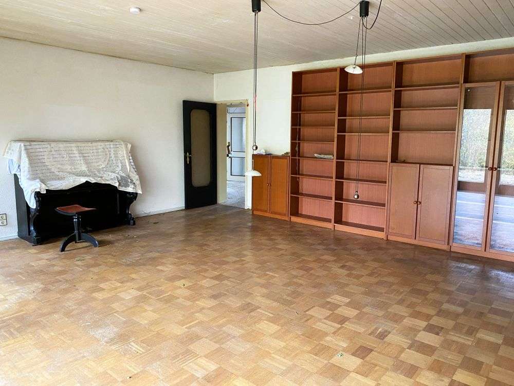 Immobilie in Eutin - Eutin-Fissau - Großzügiger Bungalow mit Einliegerwohnung - Bild 1