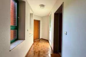 Großzügige 2-Zimmer-Wohnung mit 2 TG-Stellplätzen, Balkon, Aufzug, uvm. // Muhliusstraße, Kiel – Muhliusstr. 66, 24103 Damperhof, Kiel – Vorschaubild 7