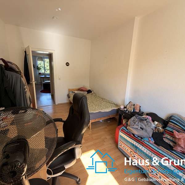 ***helle 3-Zimmer-Wohnung mit modernem Bad in unmittelbarer Nähe des Luisenhospitals***