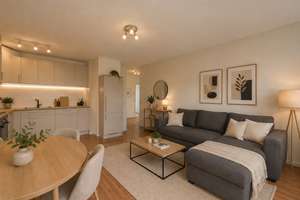 Ansprechende 2-Zimmer-Wohnung – Die vollständige Adresse der Immobilie erhältst du vom Anbieter., 78224 Singen (Hohentwiel) – Vorschaubild 2