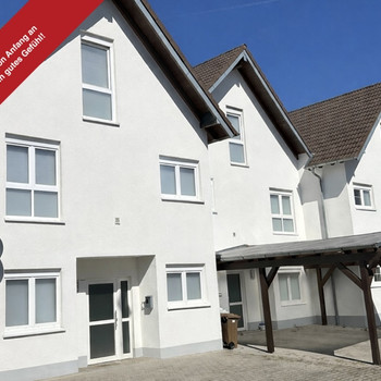 Topgepflegte und voll vermietete Reihenhausanlage mit 3 Wohneinheiten