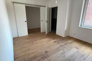 Erstbezug einer Familienwohnung mit drei Schlafzimmern, zwei Bädern und Balkonen – Flößerhof 3, 55120 Neustadt, Mainz – Vorschaubild 7