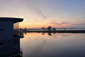 Traumhaftes Floatng House in Kröslin mit Weitblick auf den Bodden