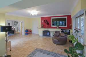 Property thumbnail 11