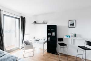 Möbliertes 1-Zimmer Wohnung mit Terrasse in Schönberg Berlin – Wexstraße 13, 10715 Wilmersdorf, Berlin – Vorschaubild 2