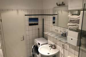 Gepflegte Altbauwohnung mit Balkon | bezugsfrei | provisionsfrei – Herrenhausstraße 9, 12487 Johannisthal, Berlin – Vorschaubild 10