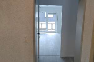 Von priv. - schönes 1-Zi. Single-Appartement in Paderborn Schloß Neuhaus, ruhige Lage m. Balkon 2.OG – Die vollständige Adresse der Immobilie erhältst du vom Anbieter., 33104 Schloß Neuhaus, Paderborn – Vorschaubild 10