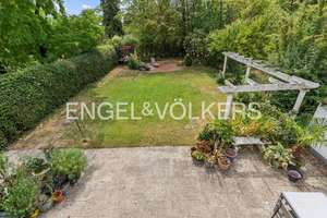 Modernes Familienhaus mit großzügigem Garten in begehrter Wohnlage – Die vollständige Adresse der Immobilie erhältst du vom Anbieter., 53175 Godesberg-Villenviertel, Bonn – Vorschaubild 5