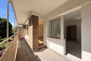 Geräumige 4-Zimmer-Wohnung mit Südwestbalkon und Blick ins Grüne in guter Wohnlage von KR-Uerdingen! – Die vollständige Adresse der Immobilie erhältst du vom Anbieter., 47829 Uerdingen, Krefeld – Vorschaubild 4