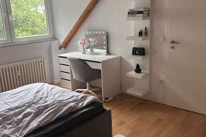 Ansprechende, renovierte 3-Zimmer-Dachgeschosswohnung in Mönchengladbach – Die vollständige Adresse der Immobilie erhältst du vom Anbieter., 41169 Hardt-Mitte, Mönchengladbach – Vorschaubild 2