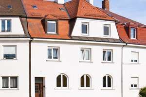 Stabile Kapitalanlage: MFH mit Bungalow | voll vermietet | Entwicklungspotenzial – Ernst-Reuter-Straße 4, 95032 Innenstadt, Hof – Vorschaubild 1