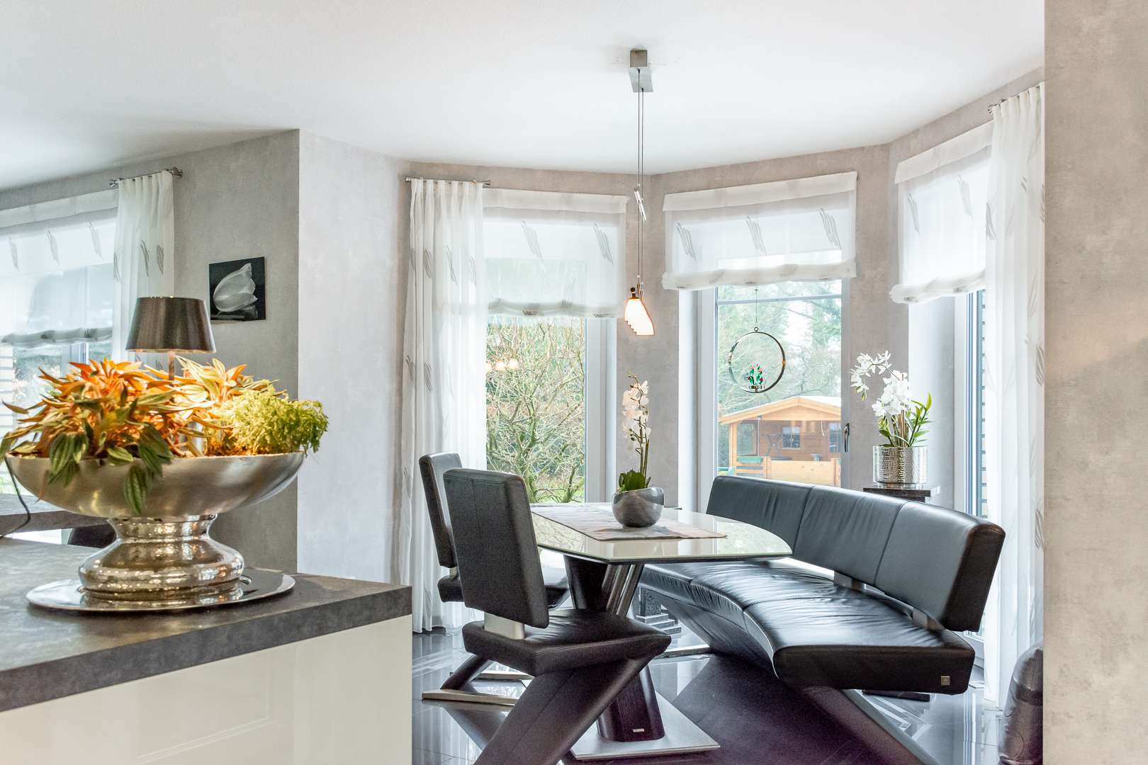 Immobilie in Fockbek - Großes und hochwertiges Einfamilienhaus mit Doppelgarage in gefragter Lage nahe des Fockbeker Sees - Bild 2