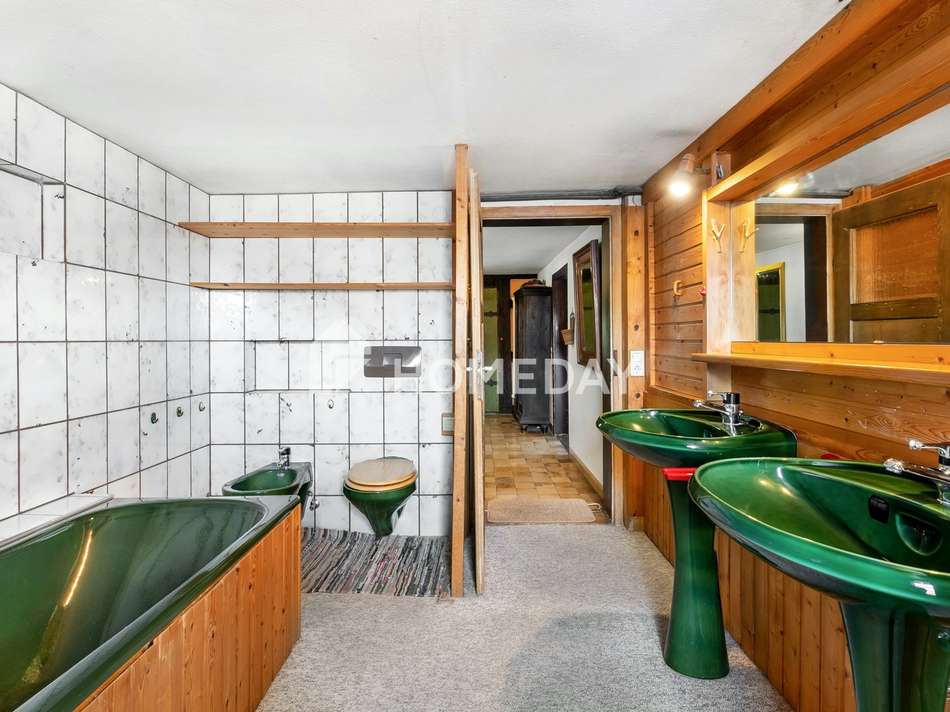 1. OG Badezimmer 2