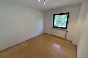 FREISTEHENDER BUNGALOW MIT EINLIEGERWOHNUNG – Die vollständige Adresse der Immobilie erhältst du vom Anbieter., 74078 Neckargartach, Heilbronn – Vorschaubild 6