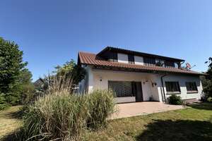 Schönes EFH mit großem Ausbaupotential in ruhiger Lage – Die vollständige Adresse der Immobilie erhältst du vom Anbieter., 73577 Ruppertshofen – Vorschaubild 2