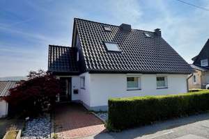 Modernes Familienparadies in Wuppertal-Heckinghausen –  kernsaniertes Einfamilienhaus mit Fernblick – Die vollständige Adresse der Immobilie erhältst du vom Anbieter., 42289 Heckinghausen, Wuppertal – Vorschaubild 13