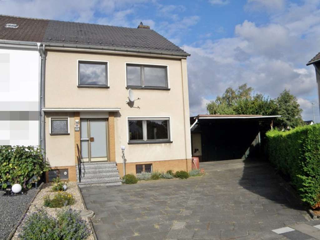Familienfreundliches Reiheneckhaus in Euskirchen