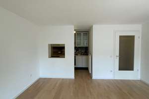 Sehr gepflegte 2 Zimmer Wohnung mit Balkon, Keller und Garage – Krautheimstraße 30, 80997 Allach, München – Vorschaubild 7