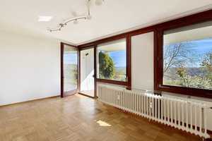 Terrassenwohnung mit viel Potenzial und traumhaftem Ausblick – Stuttgart – Vorschaubild 5