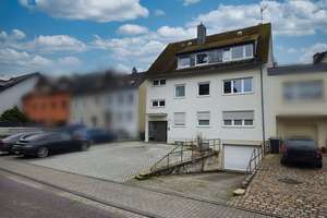 Gepflegte 4‑Zimmer‑Wohnung mit Ausbaupotenzial sowie Garagen und Parkplatz in Trier-Olewig – Die vollständige Adresse der Immobilie erhältst du vom Anbieter., 54295 Olewig, Trier – Vorschaubild 3