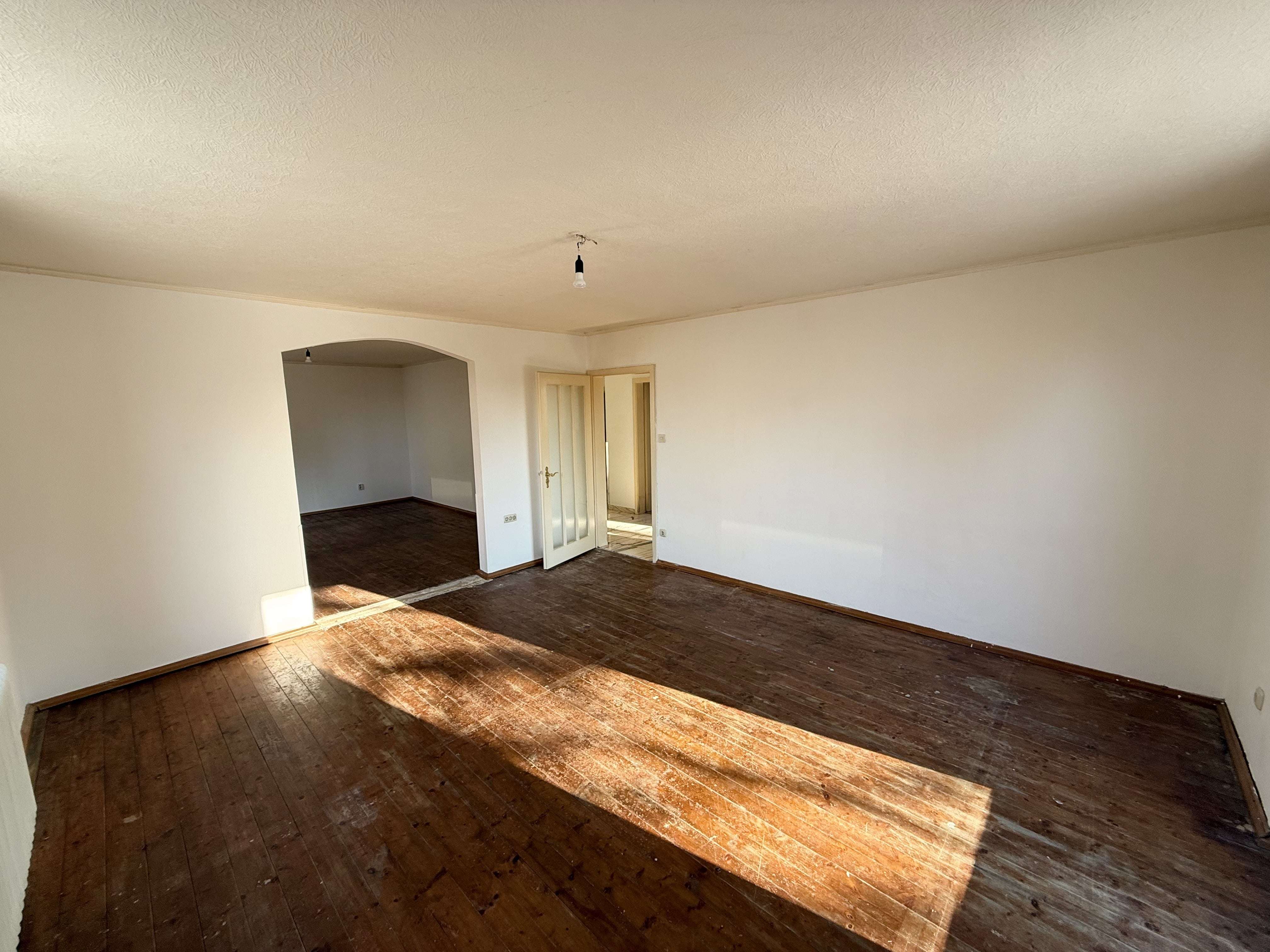 Immobilie in Althegnenberg - Einfamilienhaus oder Grundstück in schöner Ortsrandlage - Bild 2