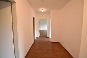 Großflächiger Wohn- Essbereich! 3-Zi-Whg mit 2 Bädern in zentraler Lage von D-Flingern – Grafenberger Allee 56, 40237 Düsseltal, Düsseldorf – Vorschaubild 2