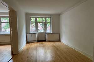 Großzügige 4-Zimmer Wohnung in ruhiger Lage (befristet bis 05/2035) – Schwansenstraße 11, 22049 Dulsberg, Hamburg – Vorschaubild 2