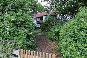 Wohnung im Grünen sucht Nachmieter // 1.OG Wohnung 4  - Mindestalter 60 Jahre & WBS benötigt – Gothaer Str. 12, 38442 Ehmen, Wolfsburg – Vorschaubild 2