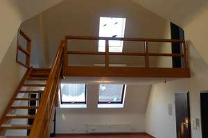 Wohlfühl 5-Zimmer-Dachatelier Wohnung mit Loggia und Einbauküche – 97070 Altstadt, Würzburg – Vorschaubild 2