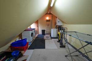 Charmantes, modern gepflegtes Zweifamilienhaus in zentraler Lage von Hanau – Die vollständige Adresse der Immobilie erhältst du vom Anbieter., 63450 Südost, Hanau – Vorschaubild 16